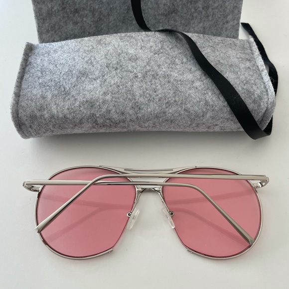 Not Real Gentle Monster pink sunglasses with silver frame - Picture 3 of 4